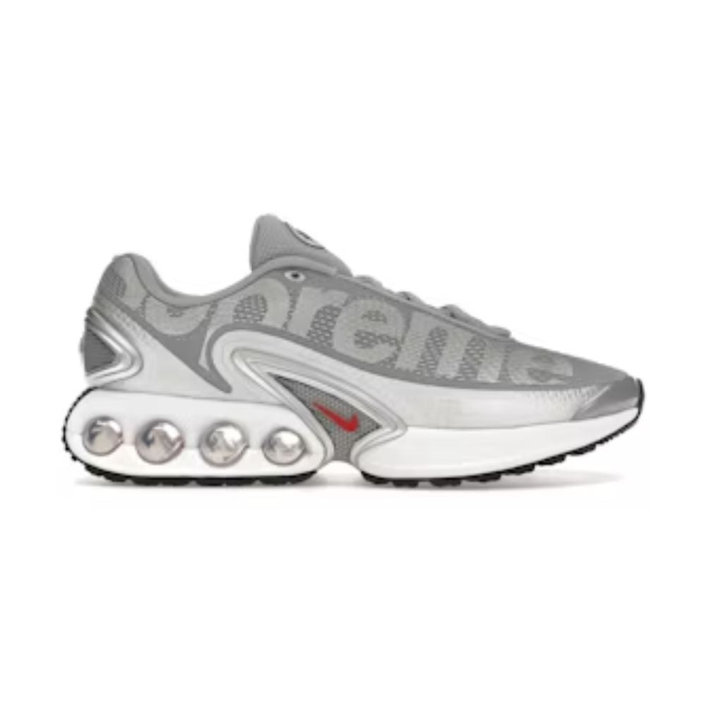 Nike DN x Supreme Gris