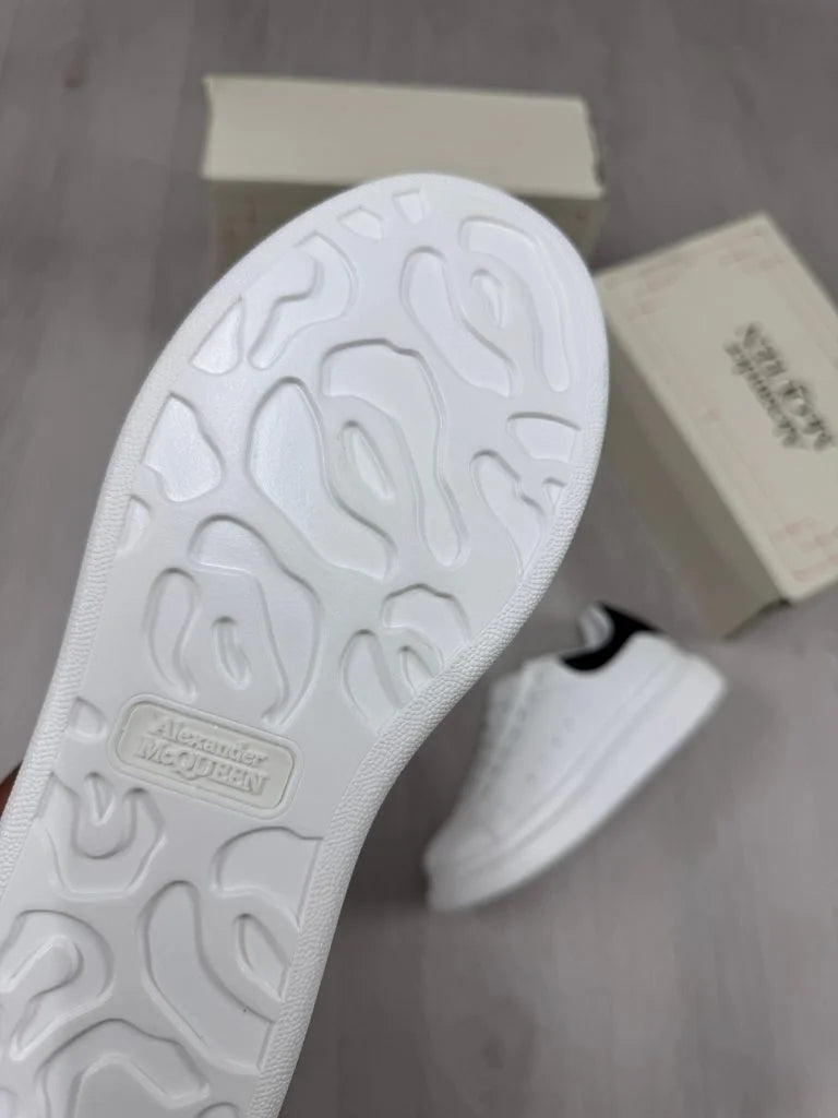 Alexander McQueen Blanca SemiNegro