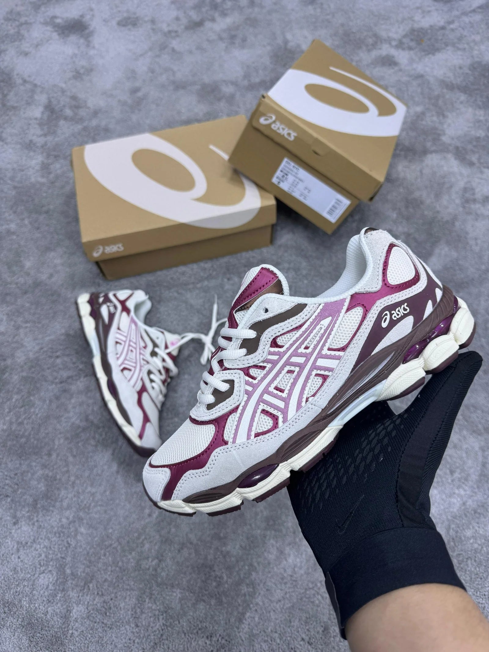 Asics Gel-NYC Beige Rosado