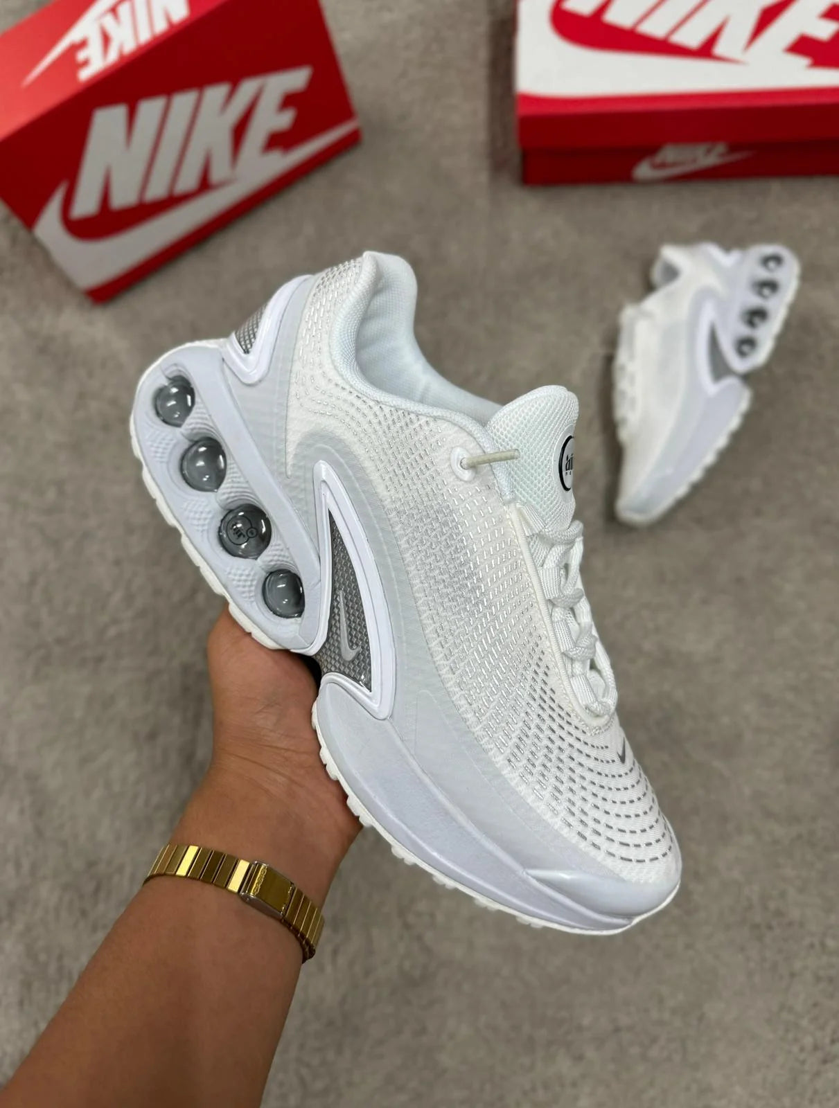 Nike DN Blanco