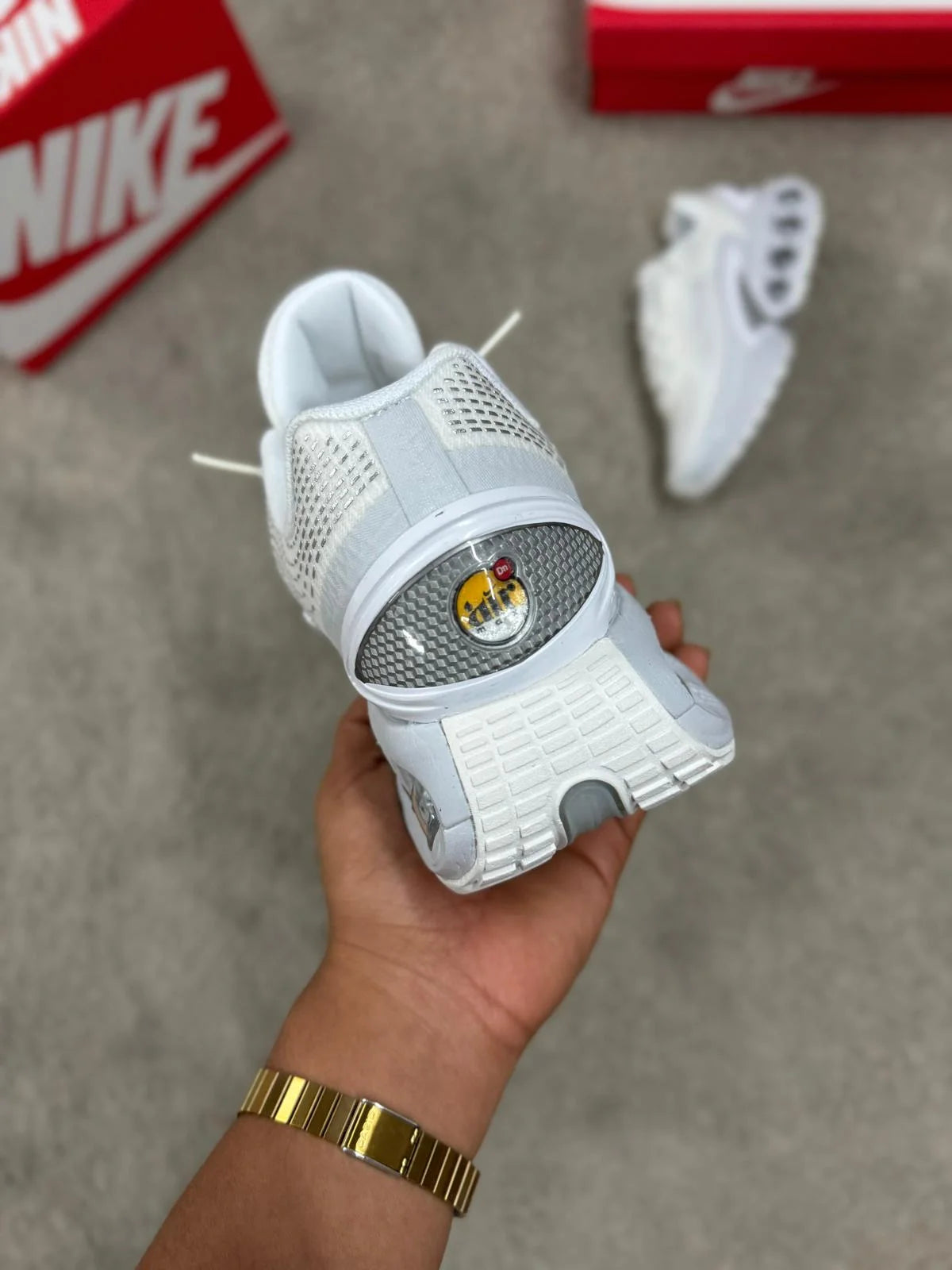 Nike DN Blanco