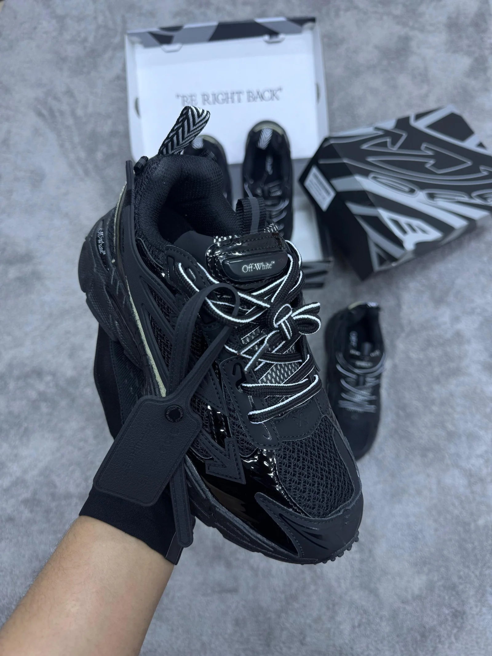 Off-White Be Right Negro