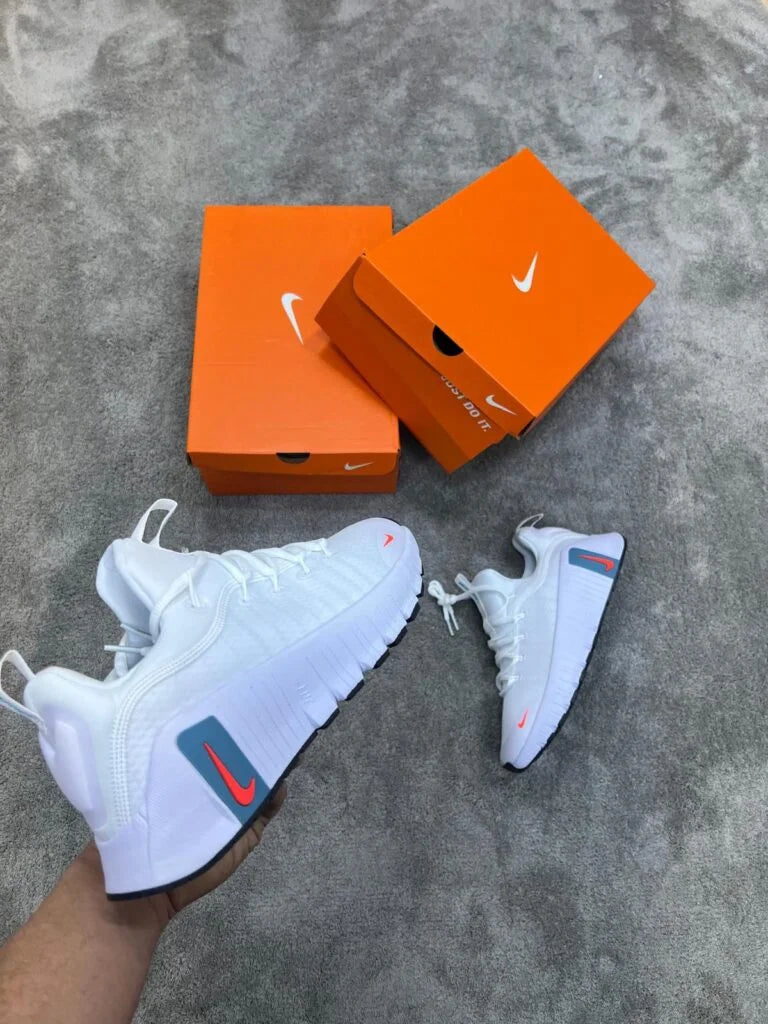 Nike Free Metcon Blanco