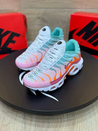 Nike TN AzulCielo Rosa