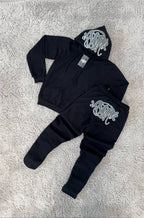 Syna Chandal Negro