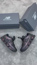New Balance 2000 Negro Ultravioleta