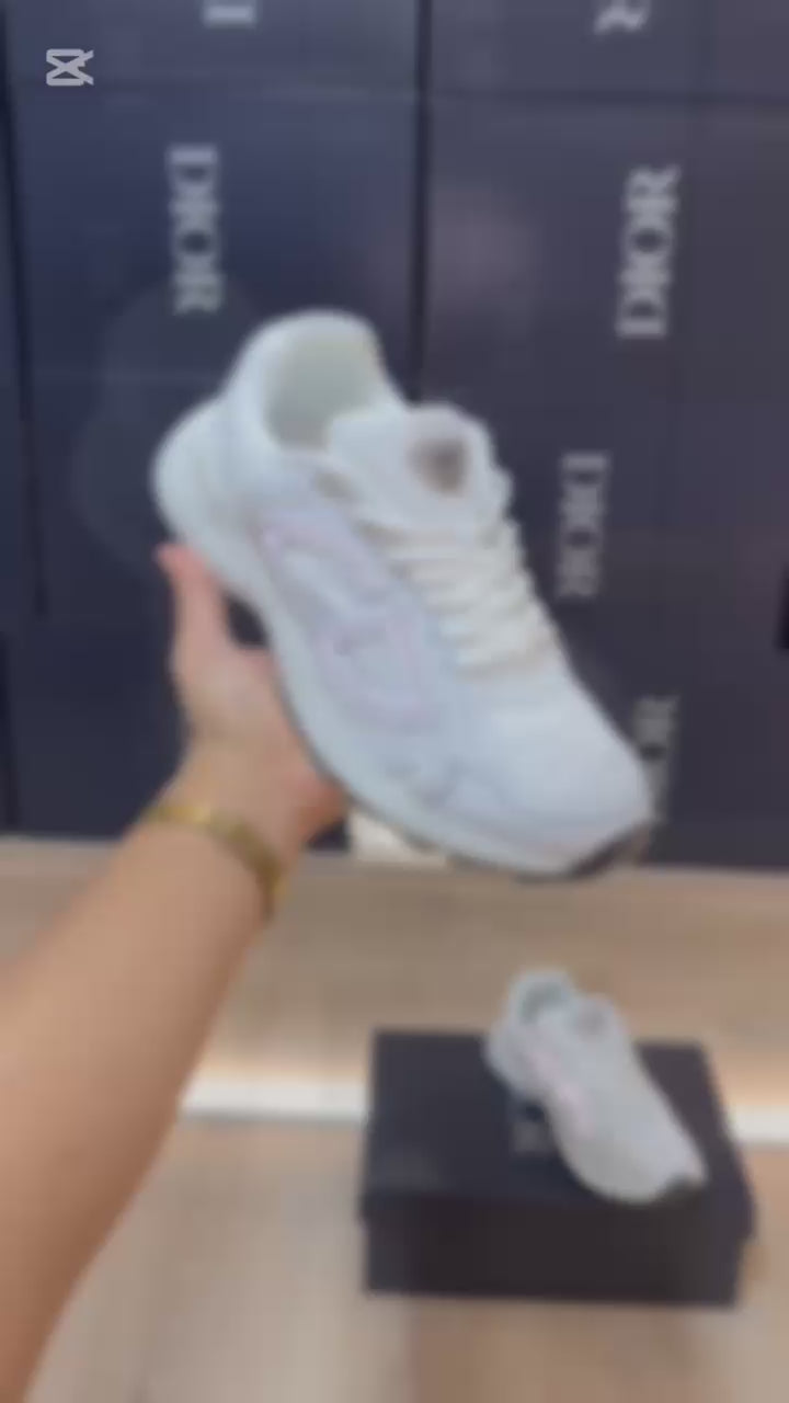 Dior B30