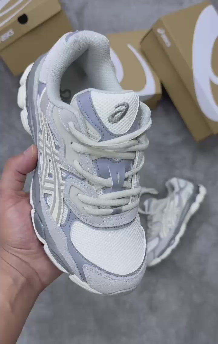 Asics Gel-NYC Gris Claro